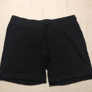 Activewear shorts